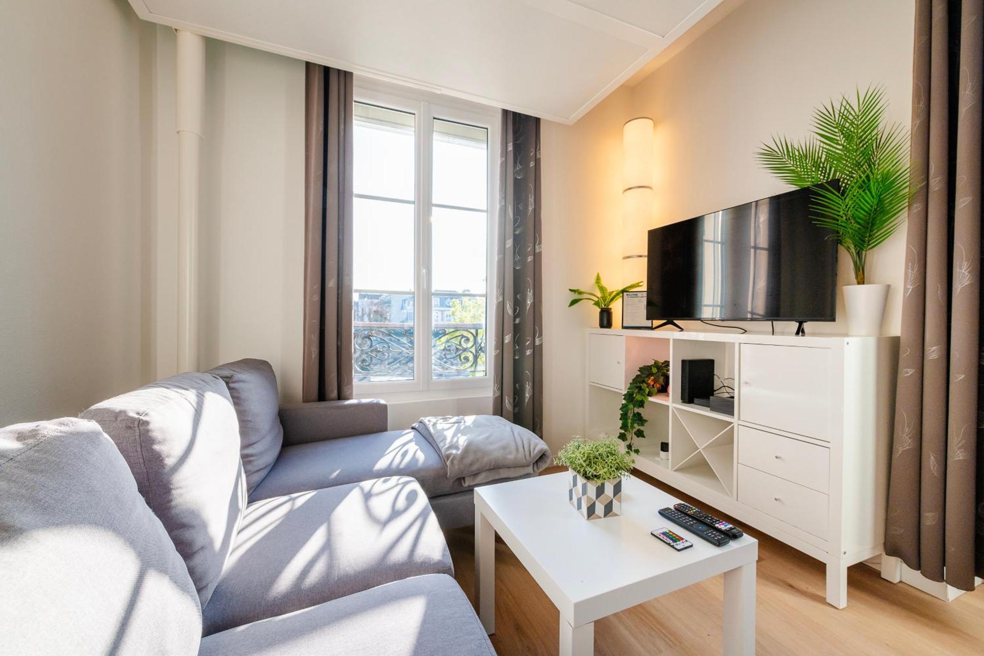 Studio Cosy Aux Portes De Paris - Proche Gare Rer ميزون لافيت المظهر الخارجي الصورة